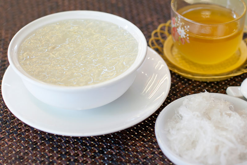 cach-che-bien-to-yen-cho-nguoi-gia